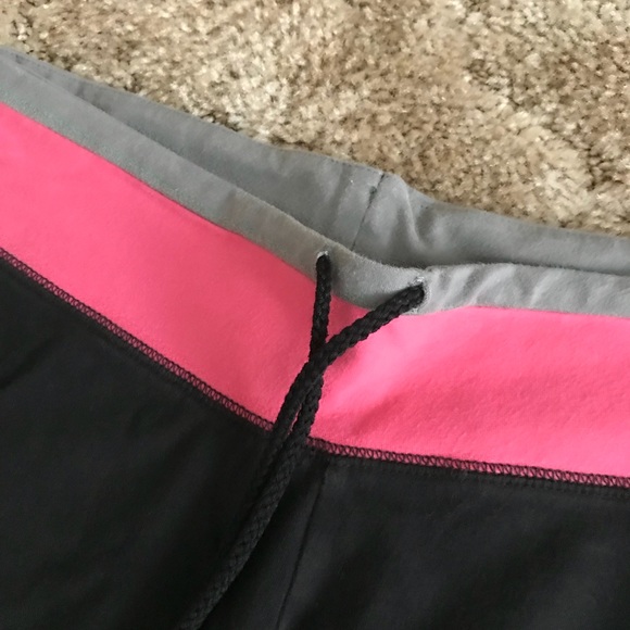 Aerie Cropped Leggings - Picture 2 of 3